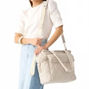 NEW VERA BRADLEY welland diaper bag tote in pumice stone